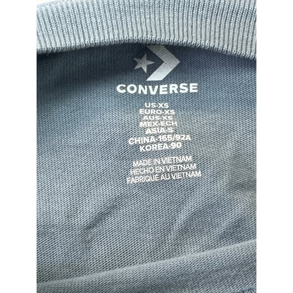 Converse men’s Long sleeve crewneck light blue flower pocket graphic extra small - Picture 8 of 8